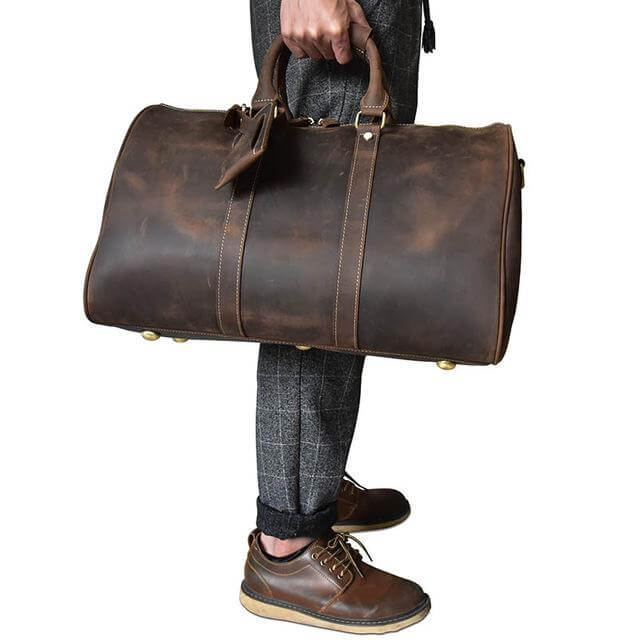 Glossy cow leather travel bag - MaviGadget