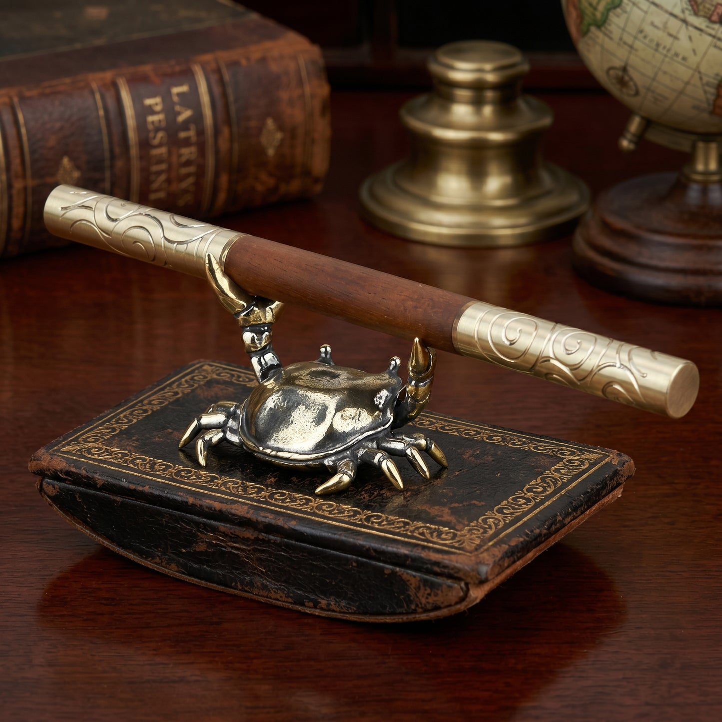 Coastal Crab Sculpture Vintage Desktop Statue