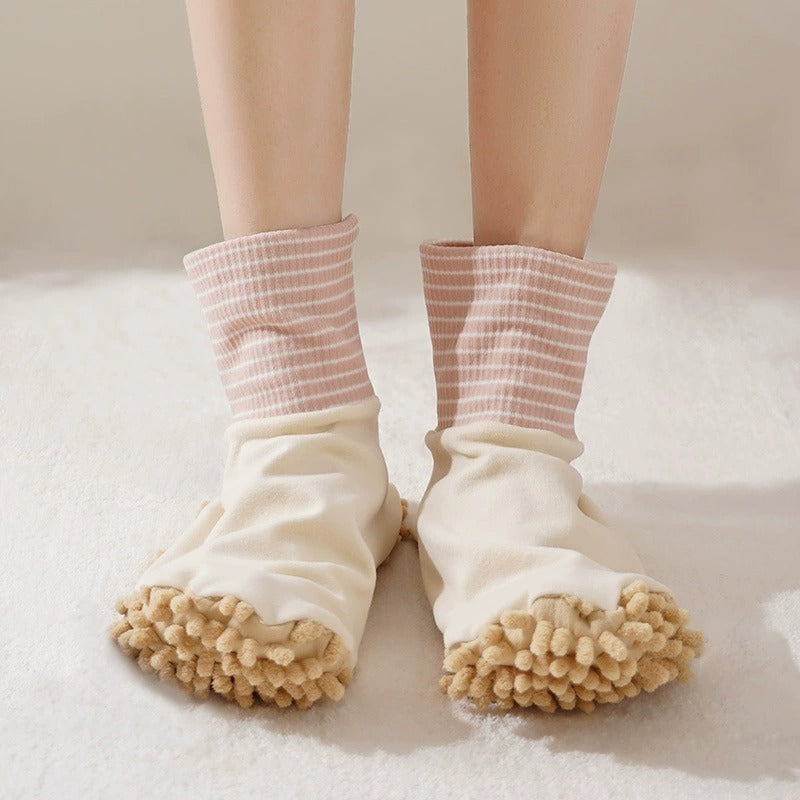 Clean & Walk Plush Mop Socks
