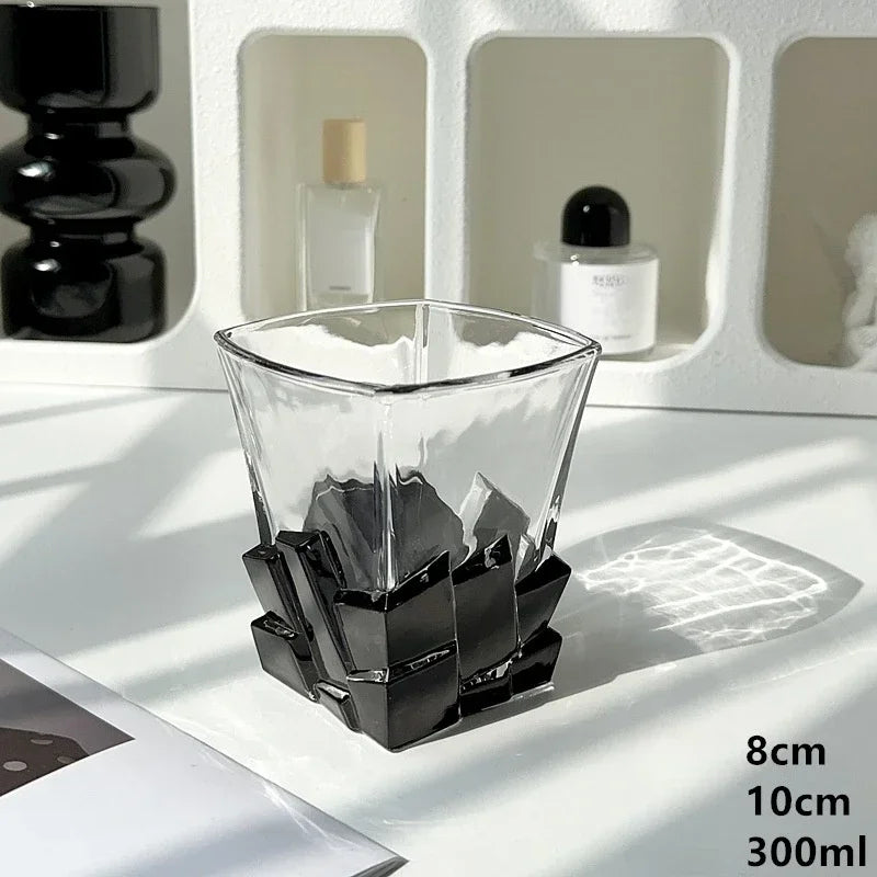 Geometric Onyx Base Glass Cup