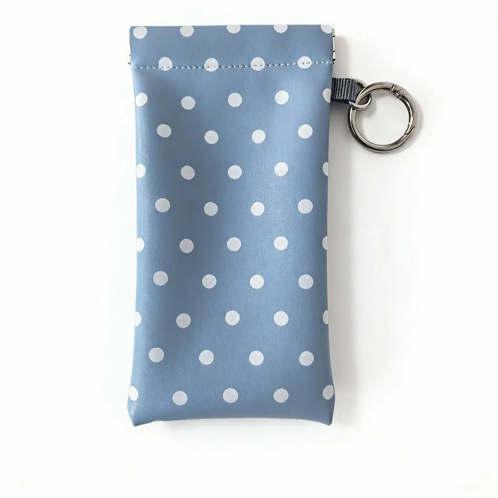 Snap-Close Magnetic Glasses Carry Pouch