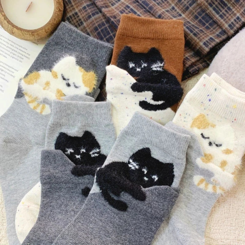 Clingy Cat Socks