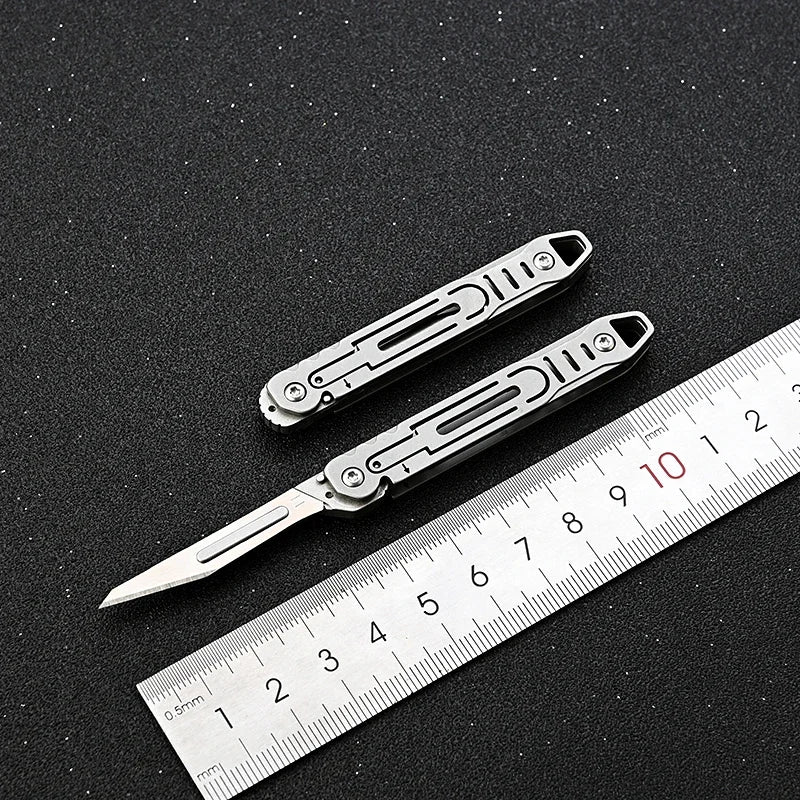 Replaceable Blades Foldable EDC Knife