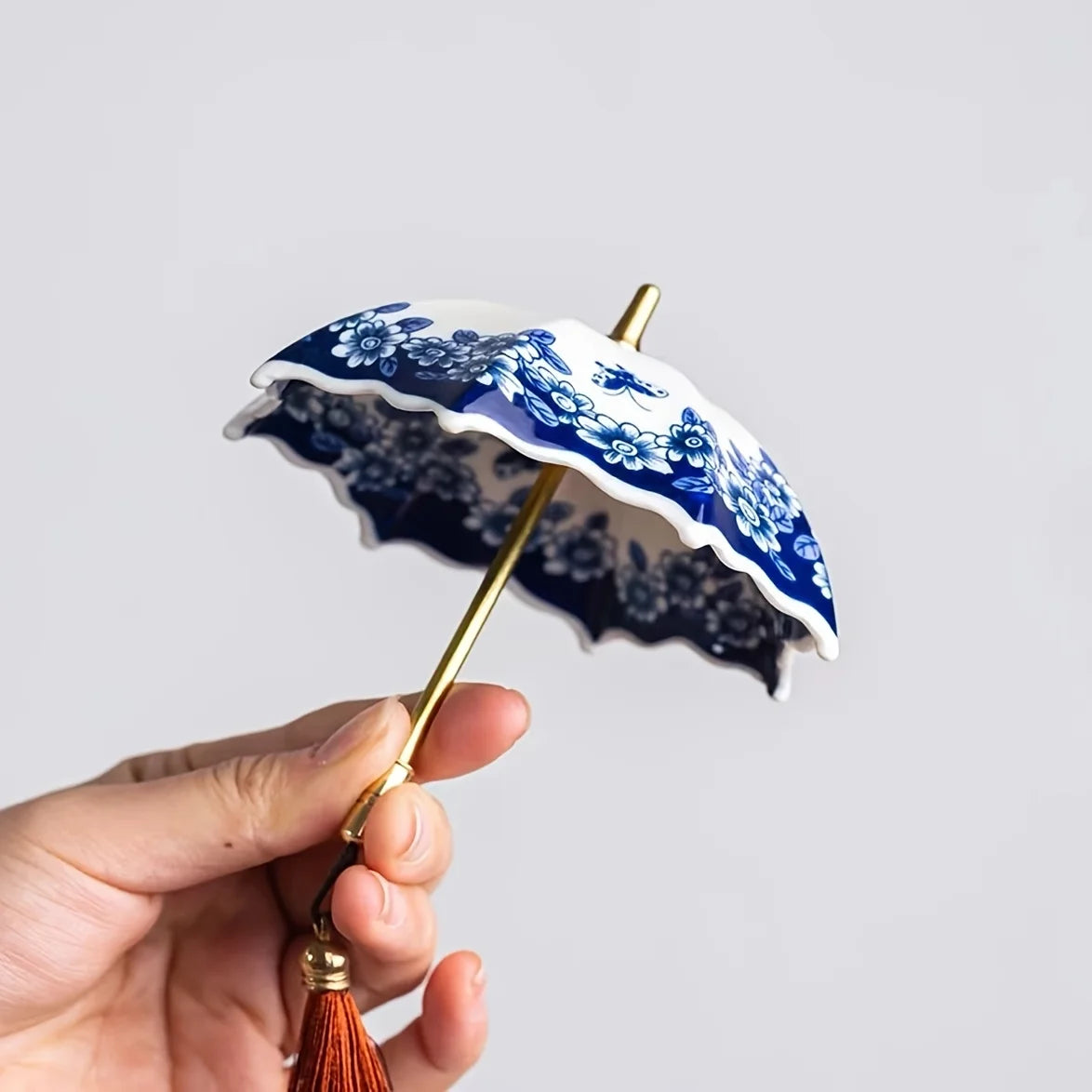 Traditional Floral Ceramic Umbrella Tea Strainer