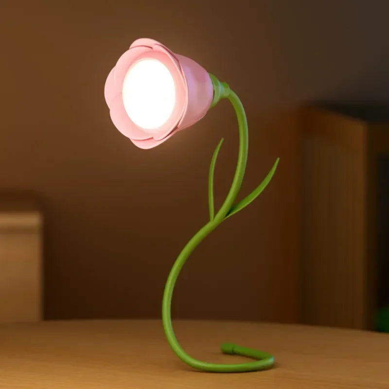 Last Rose Blooming Rose Accent Desk Lamp