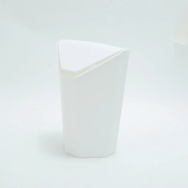 Creative Modern Home Use/Office Desktop Mini Plastic Trash Can
