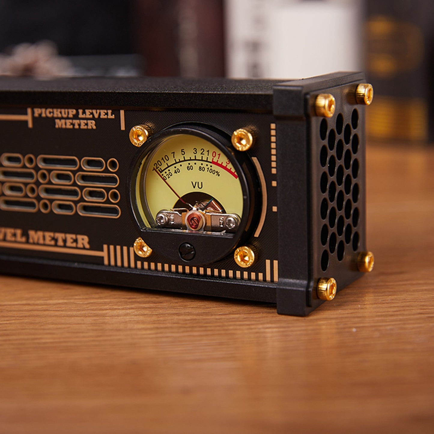 Dynamic Retro Voice Level Meter