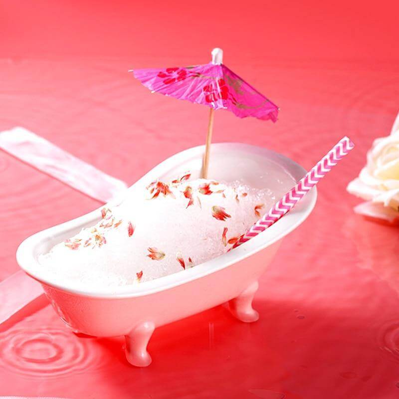 3D Realistic Bathtub Milkshake Cup - MaviGadget