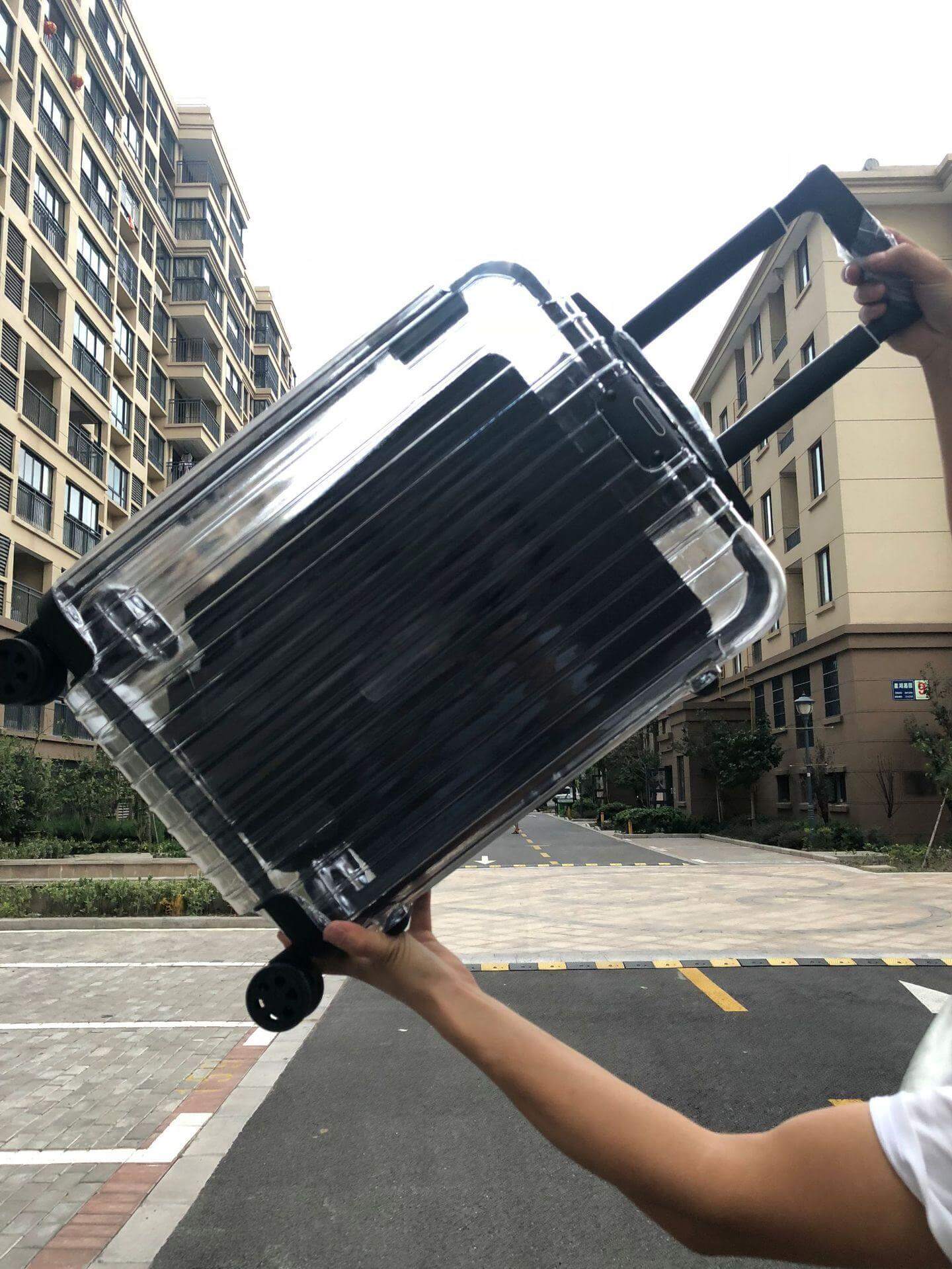 Transparent Traveler Luggage - MaviGadget