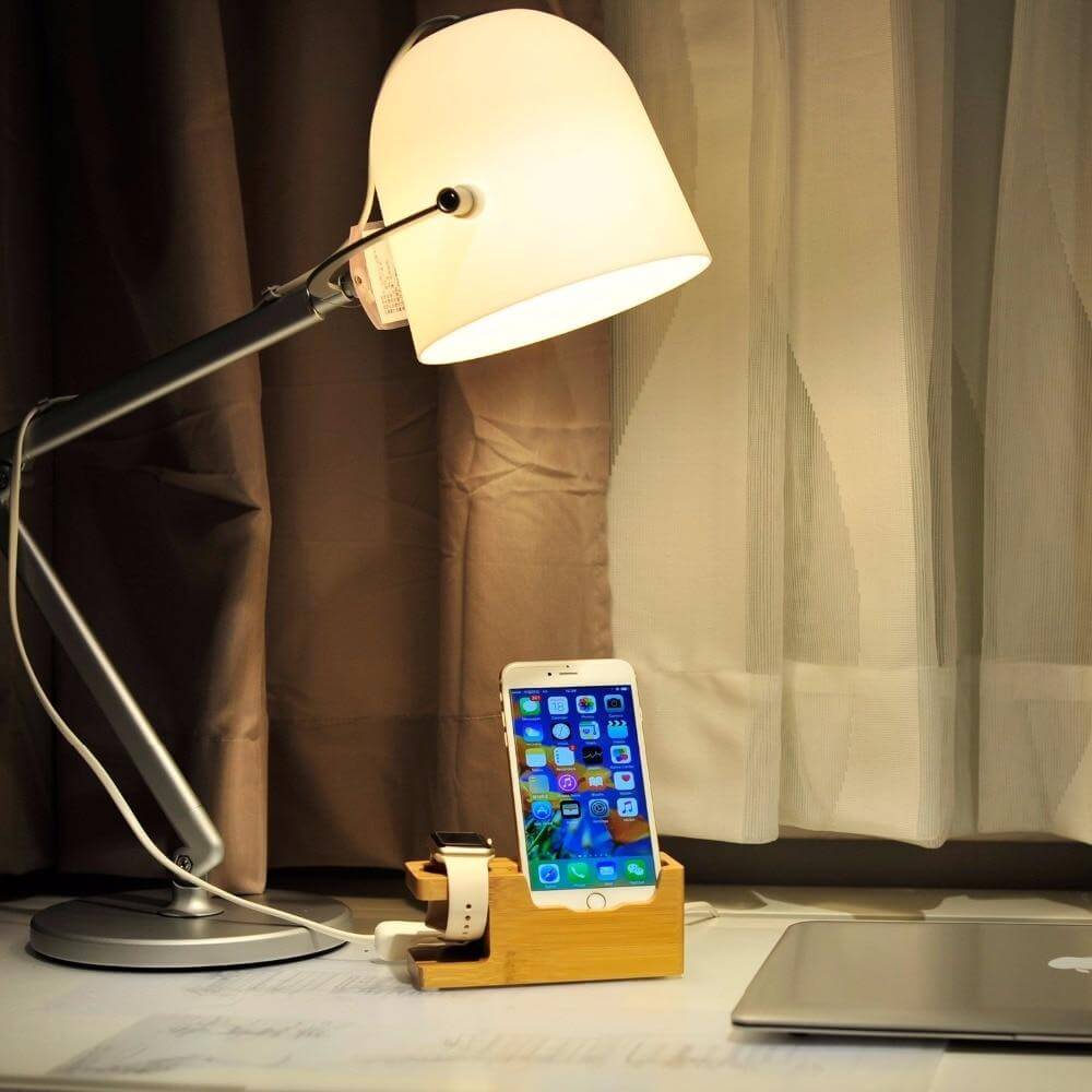 Bamboo Wood Charger Station for Apple Products - MaviGadget