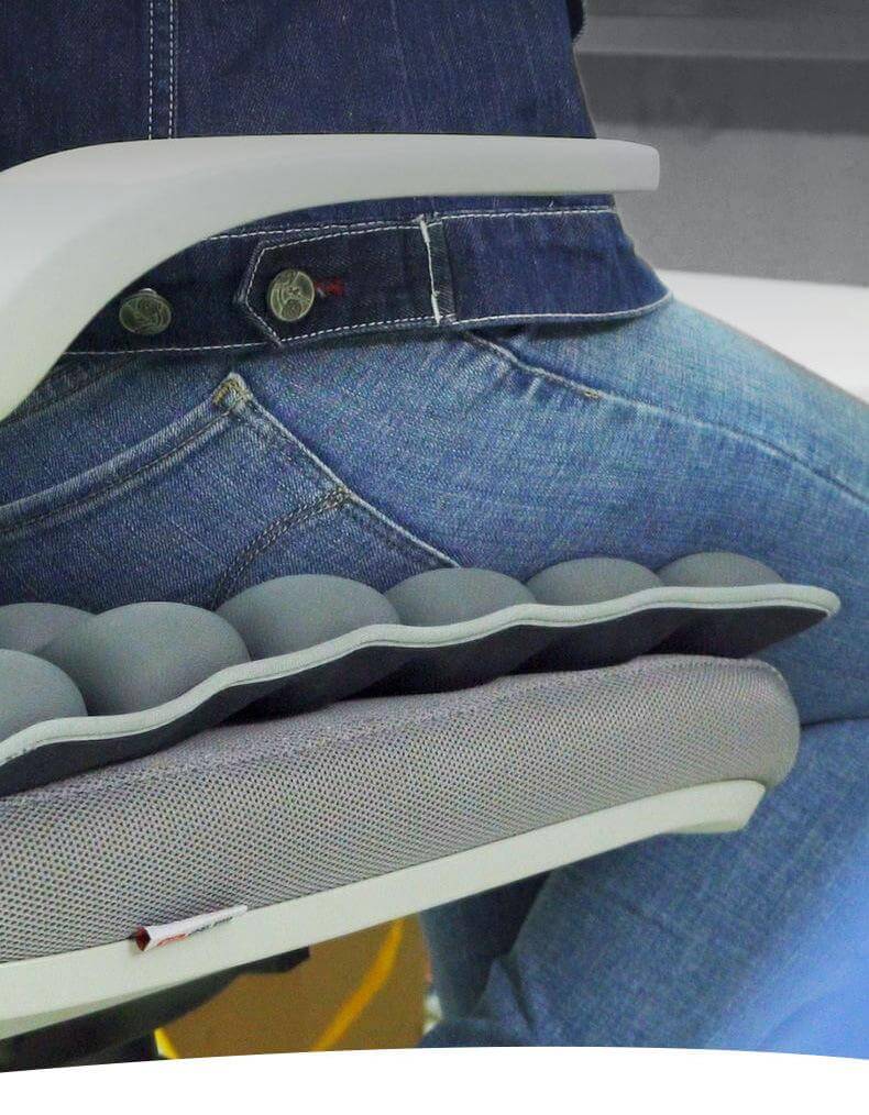 3D Decompression Massage Cushion Seat - MaviGadget