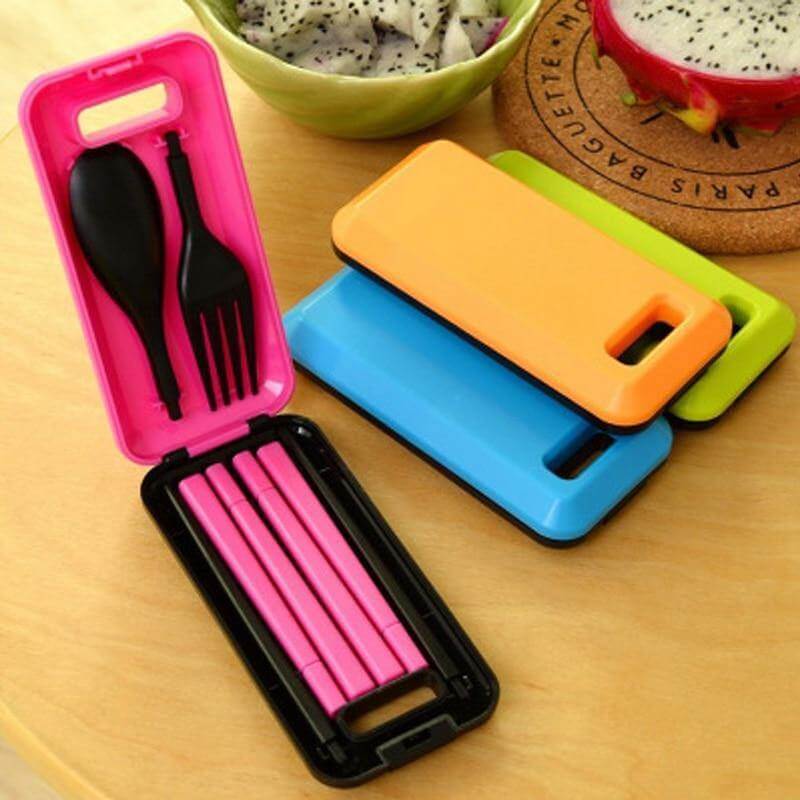 Portable Folding Travel Dinnerware Set - MaviGadget
