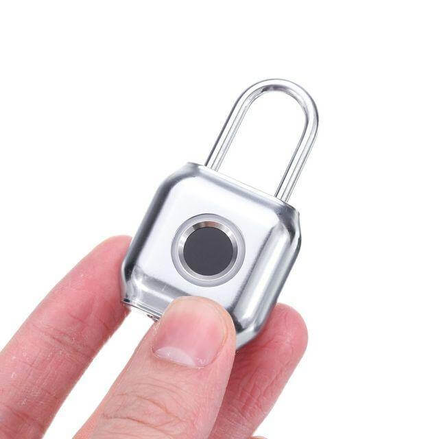 Smart Keyless Waterproof USB Fingerprint Lock - MaviGadget