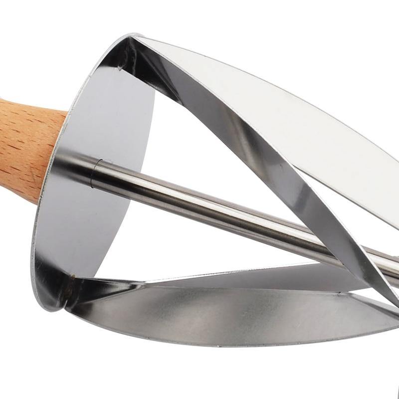 Stainless Steel Croissant Bread Rolling Cutter - MaviGadget