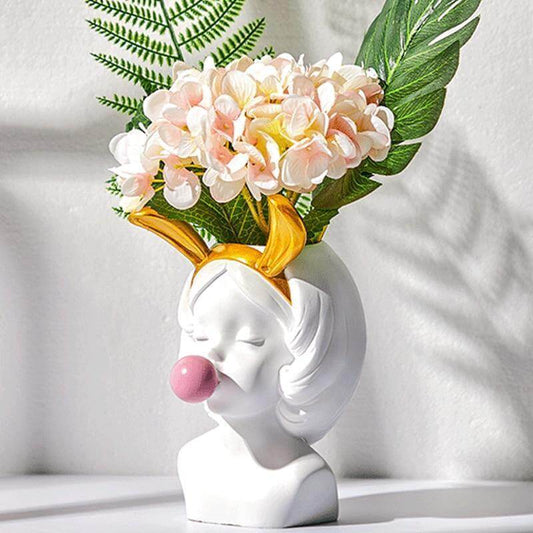 Creative Nordic Buble Gum Woman Vase - MaviGadget