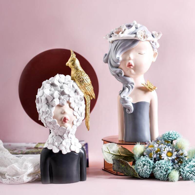 Nordic Artistic Woman Figurines Home Decor - MaviGadget