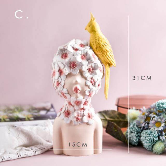 Nordic Artistic Woman Figurines Home Decor - MaviGadget