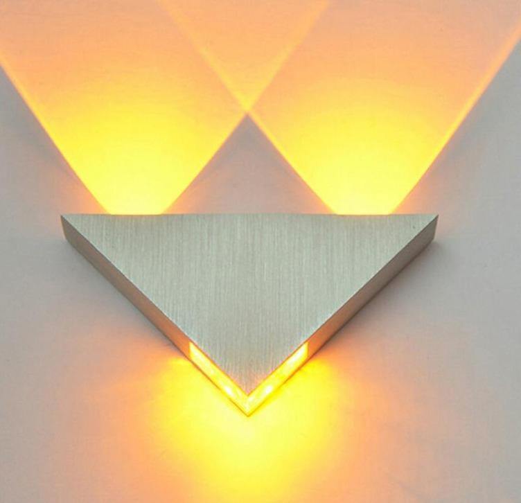 Triangle Modern Wall Lamp - MaviGadget
