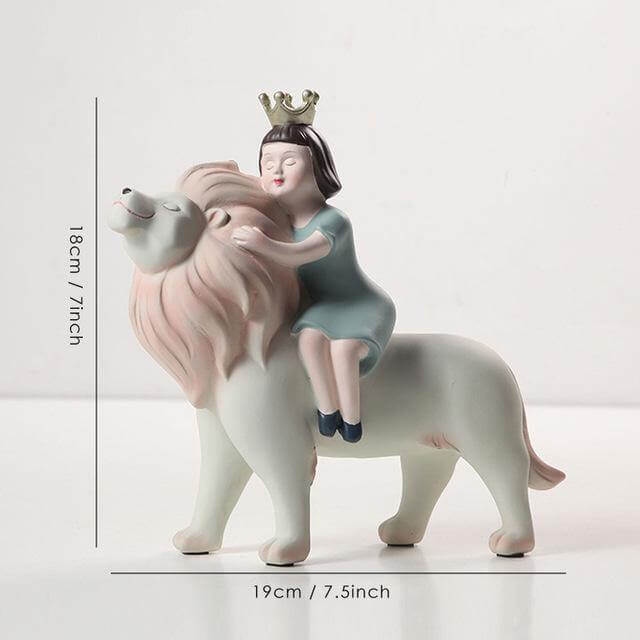 Nordic Fairy Girl With Lion Figurines - MaviGadget