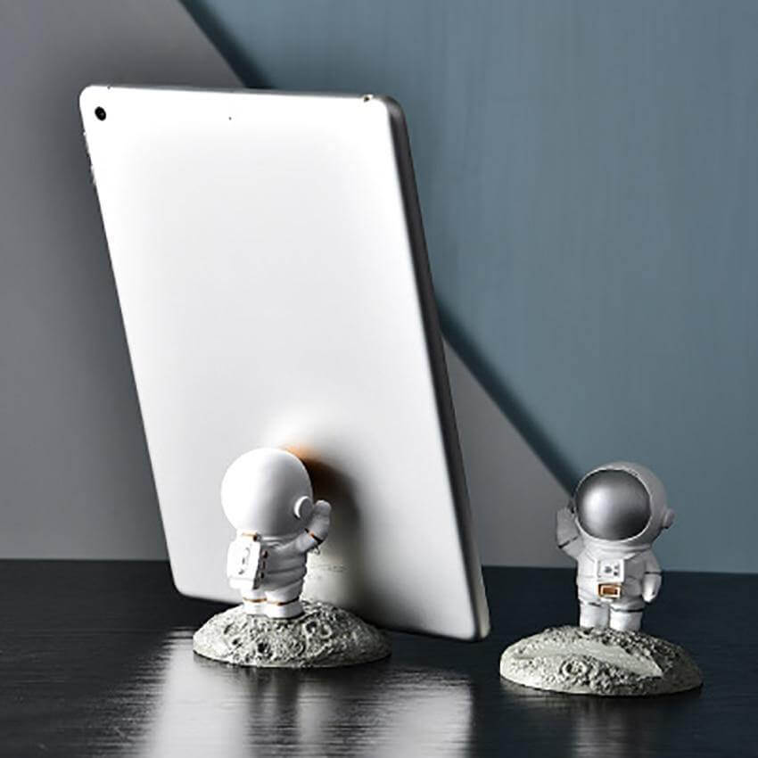 Simple Astronaut Mobile Phone Stand Holder - MaviGadget