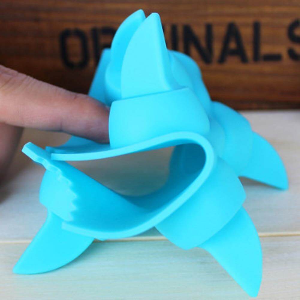 Cool Sharks Freeze Ice Cube - MaviGadget