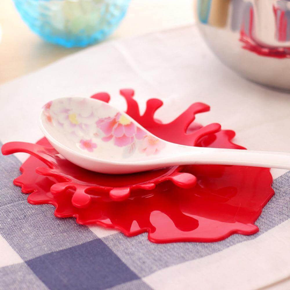 Splashing Tomato Sauce Spoon Holder - MaviGadget
