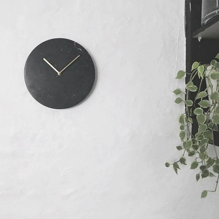 Simple Creative Silent Clock - MaviGadget
