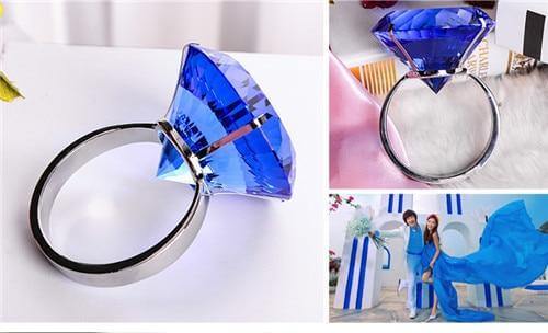 Transparent Giant Crystal Ring - MaviGadget