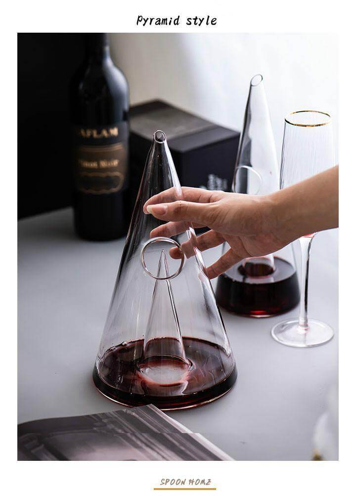 Creative Pyramid Glass Wine Decanter - MaviGadget