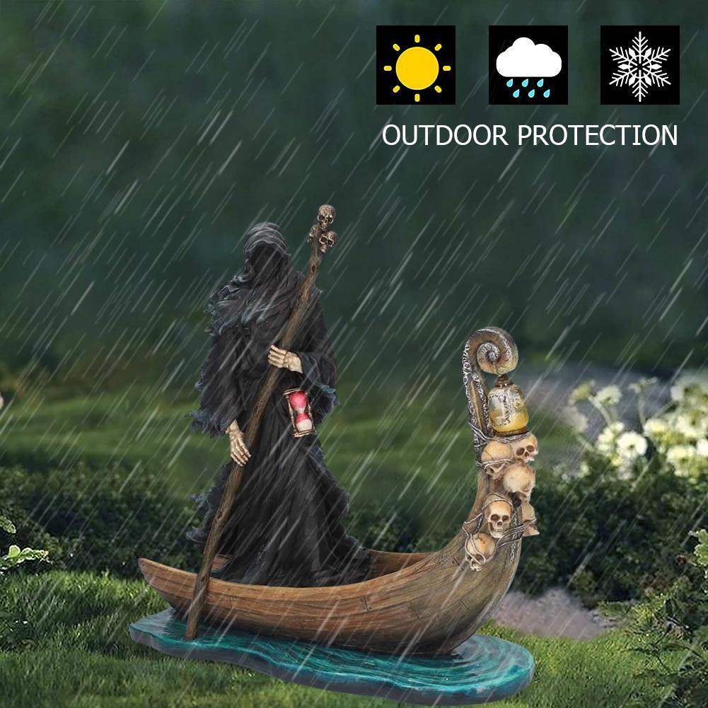 Scary Man Boat Resin Figurine Home Decor - MaviGadget