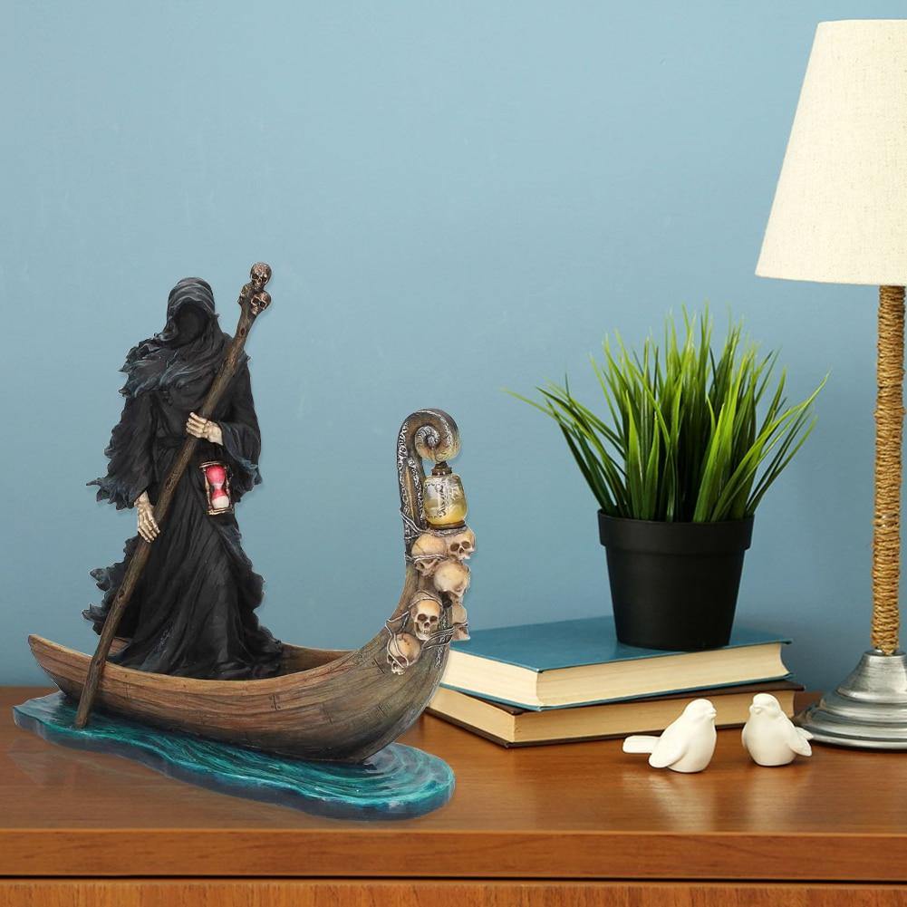 Scary Man Boat Resin Figurine Home Decor - MaviGadget