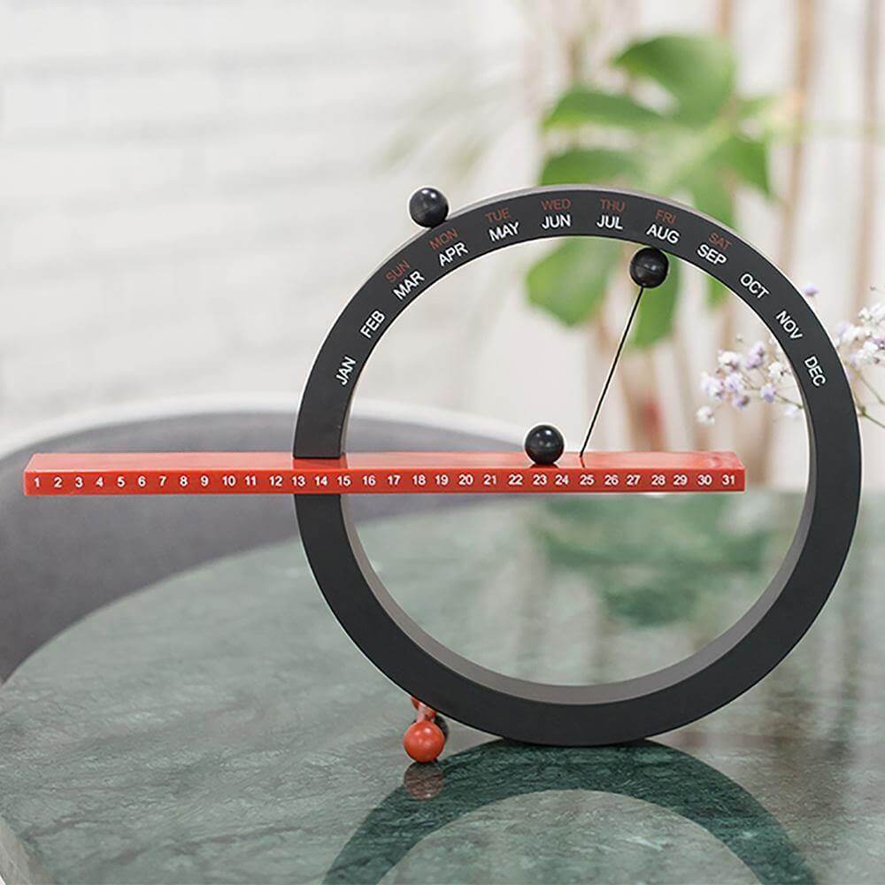 Flip Magnetic Manual Daily Desktop Calendar - MaviGadget