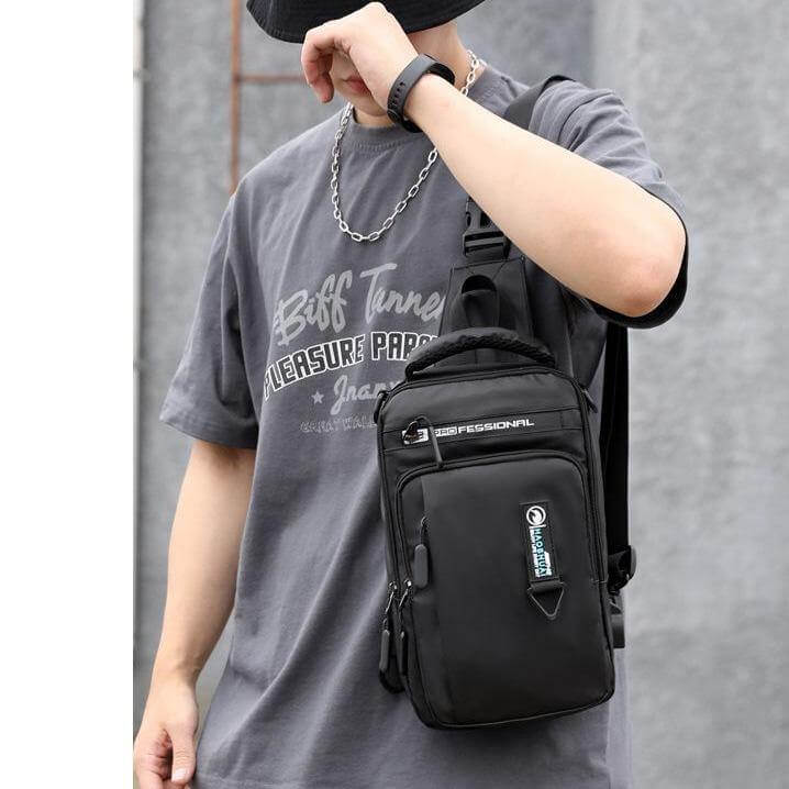 Waterproof USB Cross Body Shoulder Bag - MaviGadget