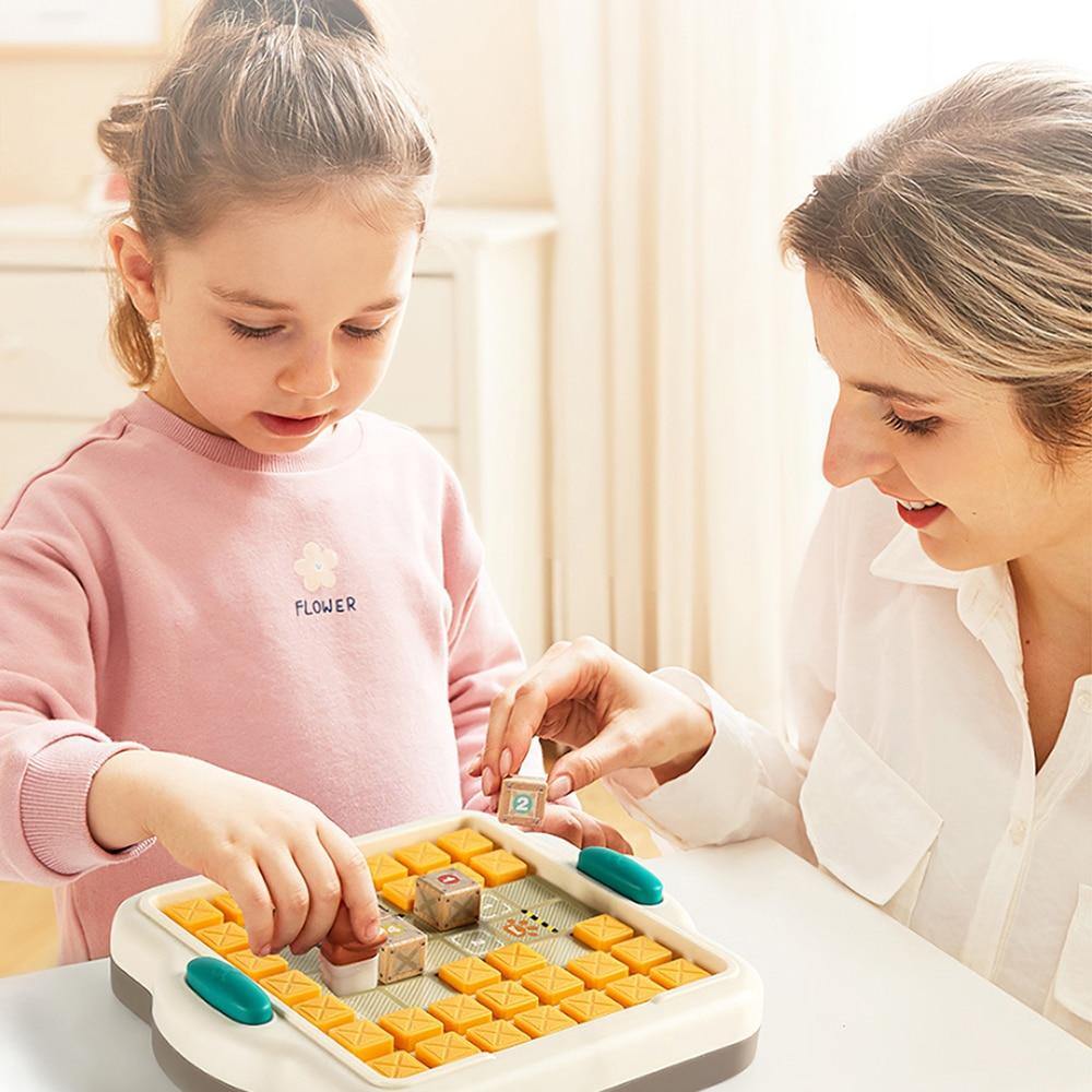 Kids Educational Bear Move Game - MaviGadget
