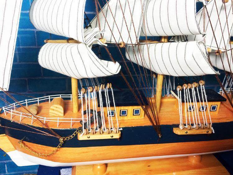 Wooden Sailing Ship Nautical Decor - MaviGadget