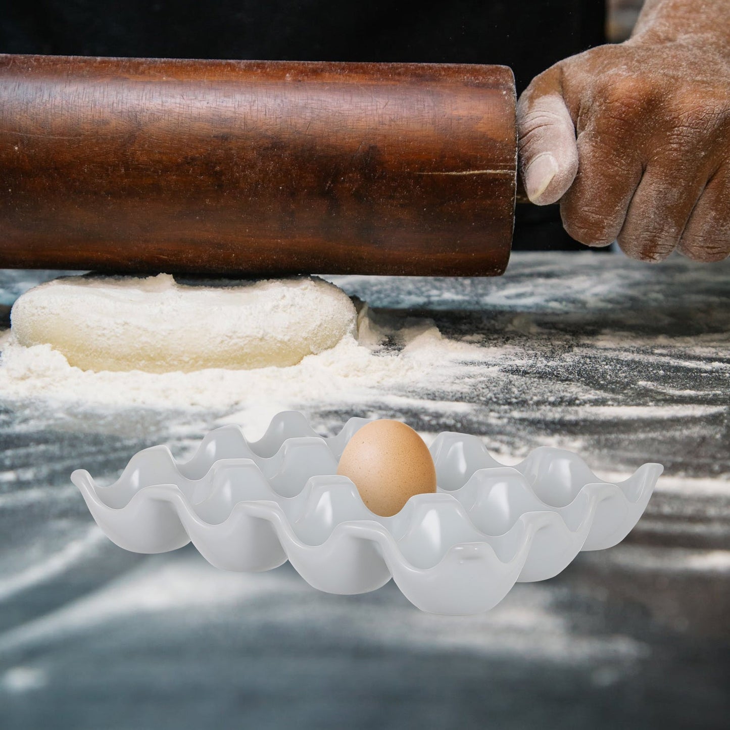 Creative 6 Grids White Ceramic Egg Tray - MaviGadget