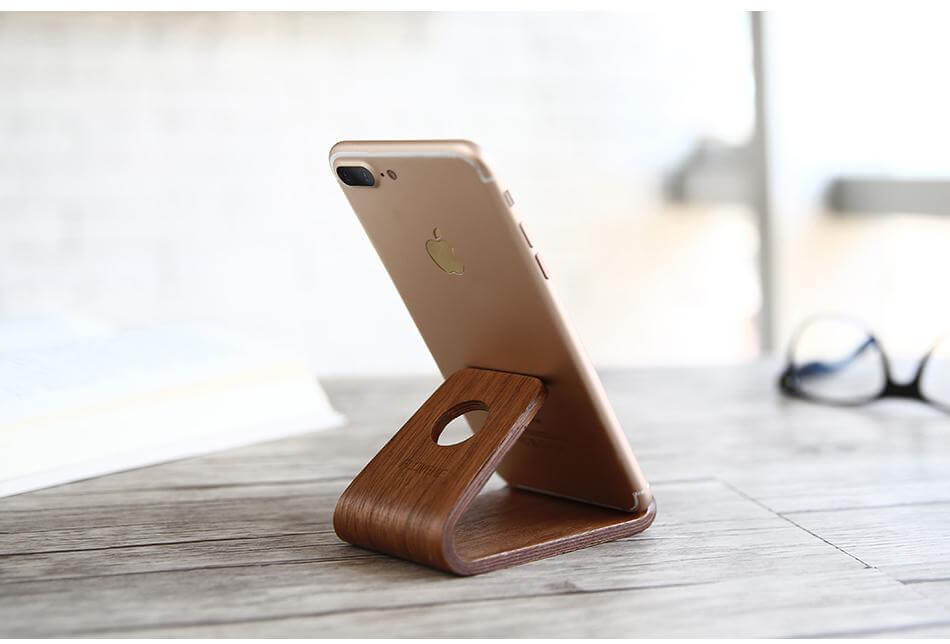 Wooden Phone Holder Stand Station Dock For Iphone Models - MaviGadget