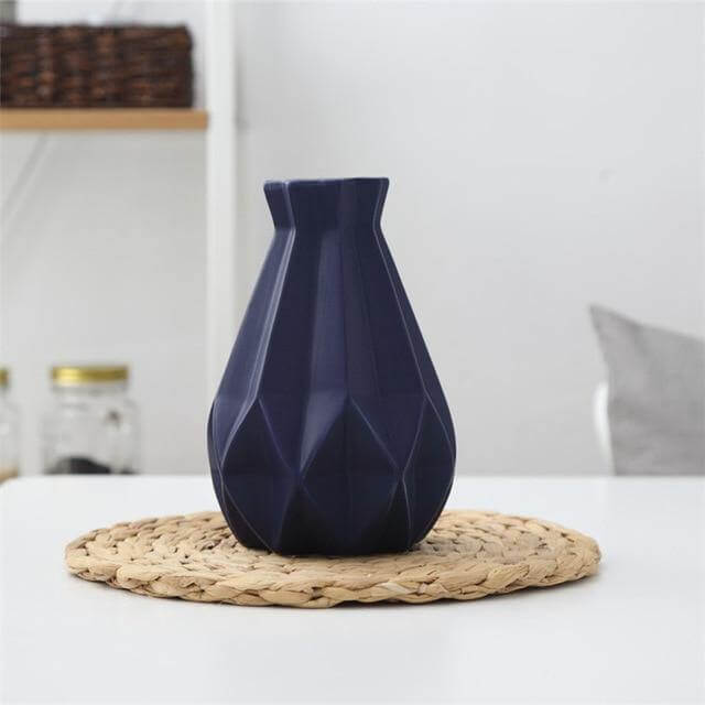 Modern Europe Brief Matt Diamond Porcelain Ceramic Vase - MaviGadget