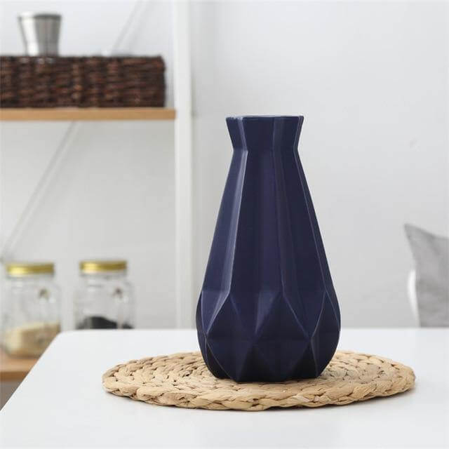 Modern Europe Brief Matt Diamond Porcelain Ceramic Vase - MaviGadget