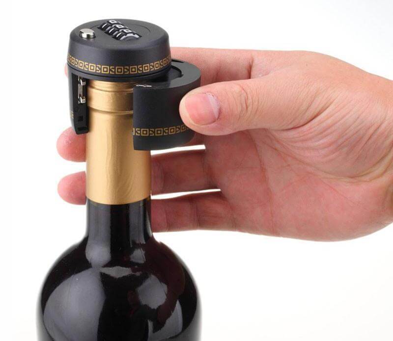 Bottle Password Locker - MaviGadget