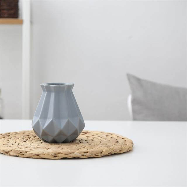 Modern Europe Brief Matt Diamond Porcelain Ceramic Vase - MaviGadget