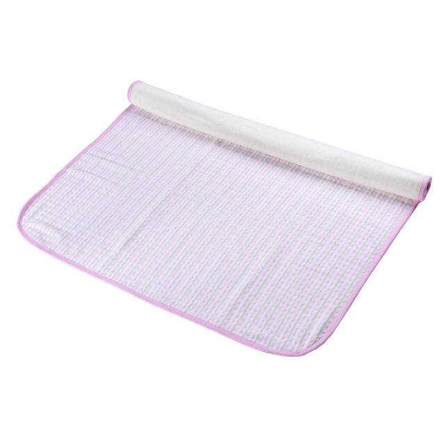 Reusable Waterproof Baby Changing Mat Cotton 4 Layers for travelers - MaviGadget