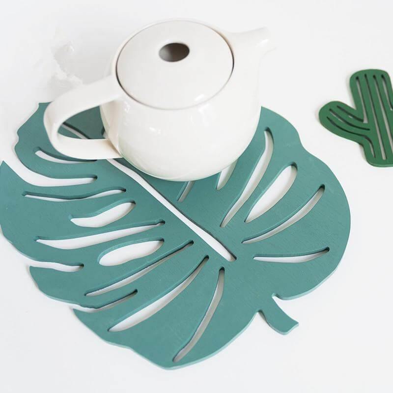 Creative Nordic Style Green Leaf Shape Wood Placemats - MaviGadget