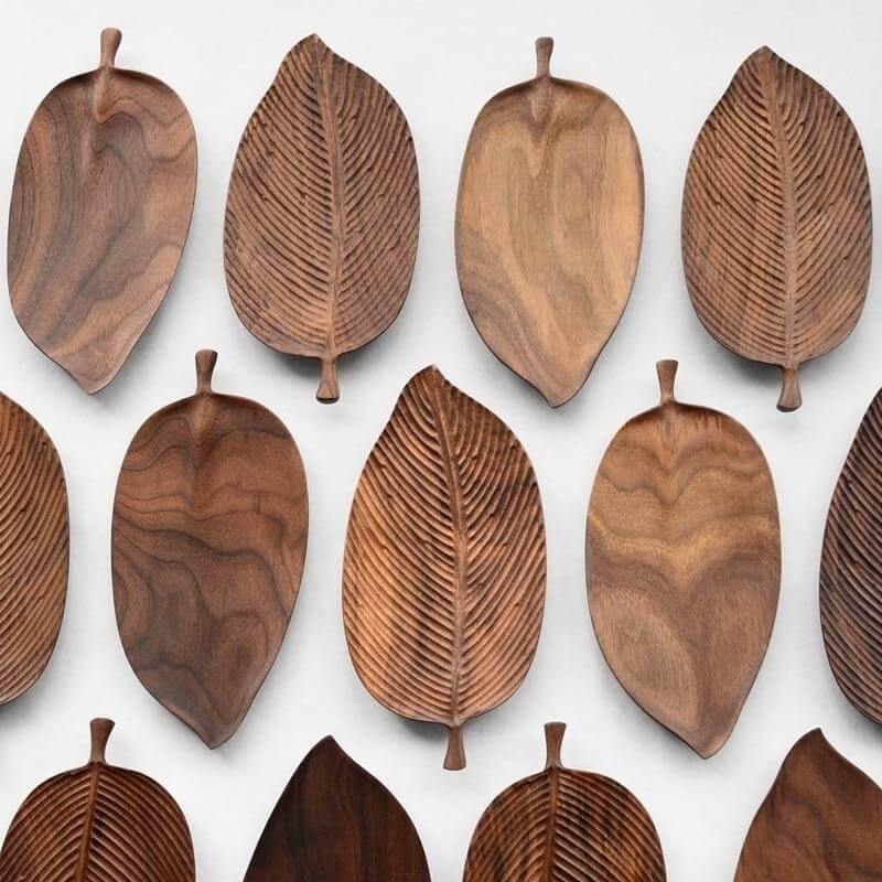 Walnut Snack Tray Leaf Plates - MaviGadget